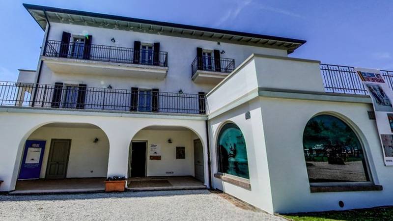 Mussolinijevu ljetnu vilu na Jadranu prodali za 1,2 mil. eura