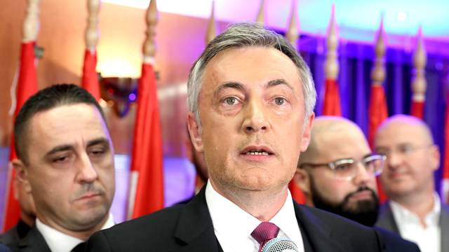 Zagreb: Iako je ostao bez drugog kruga predsjedničkih ozbora Miroslav Škoro zadovoljan rezultatom