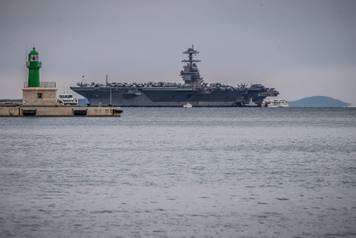 Split: Pogled na USS Gerald R. Ford s Rive