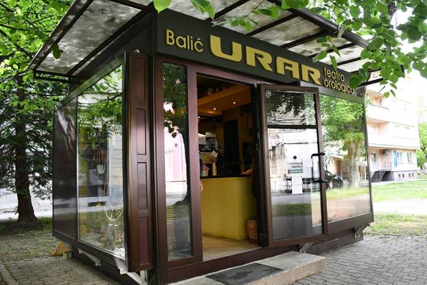 Slavonski Brod: ​Urar Miki Balić posljednji je urar u gradu