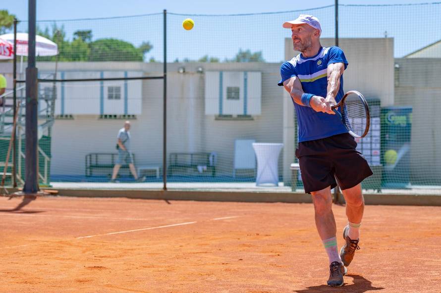 U Novalji je završen teniski  turnir Stars Open Tour