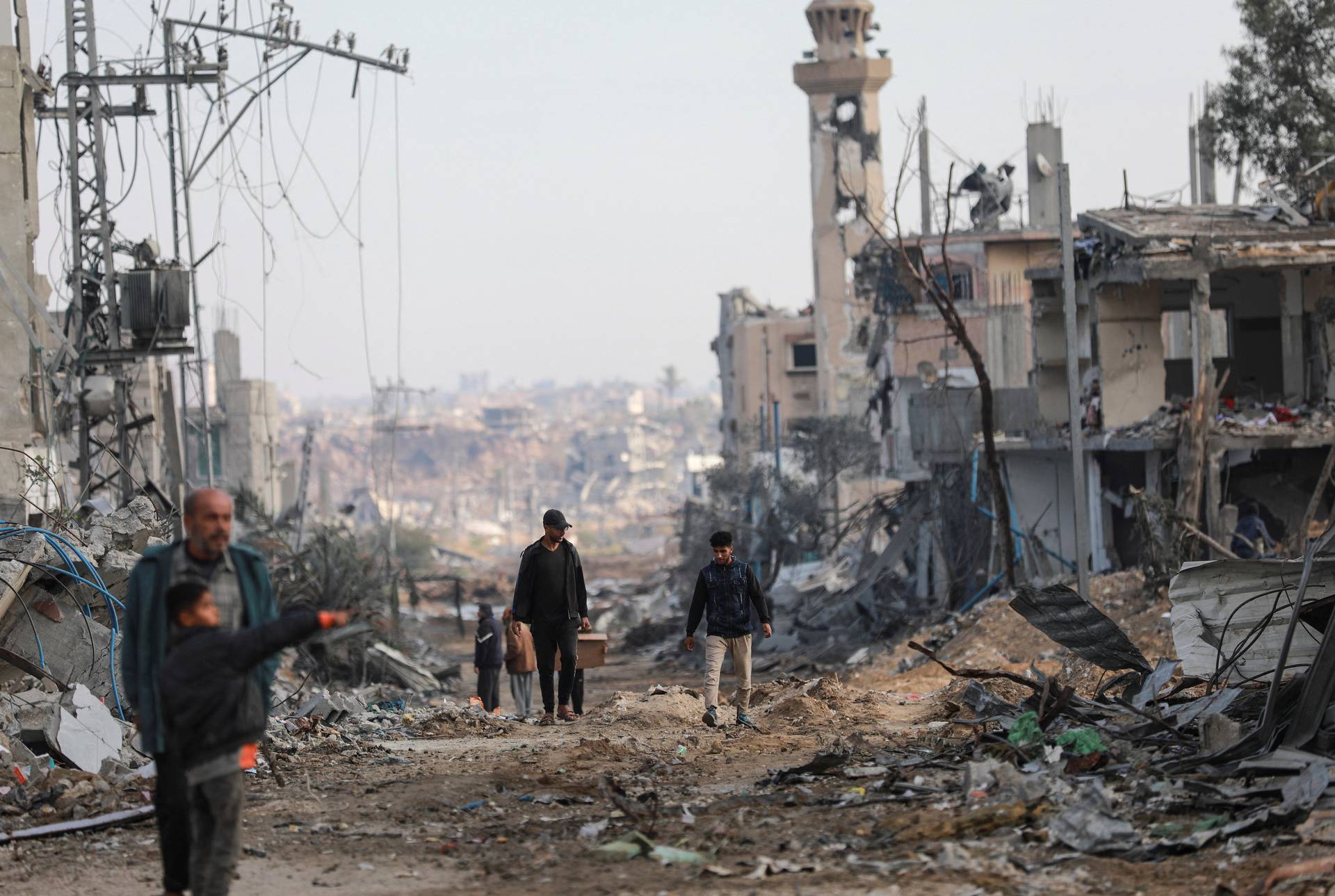 Scenes of destruction after Israeli forces withdrew from a part of Nuseirat