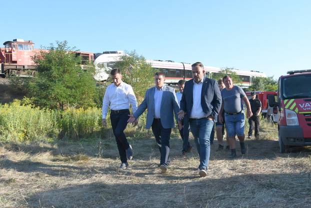 Ministar Butković obišao je mjesto prometno nesreće kod Škrinjara