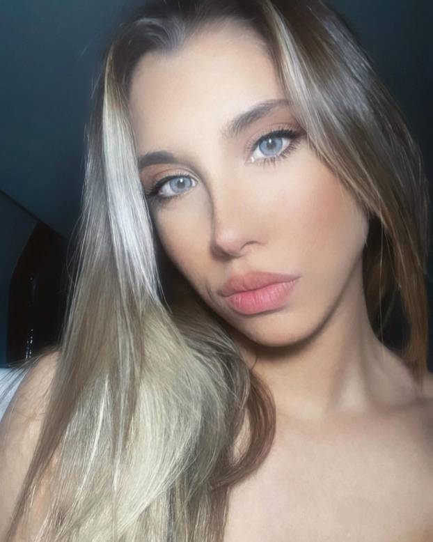 FOTO Tursku sutkinju zbog seks skandala izbacili iz nogometa. Pogodite čime se sada bavi...