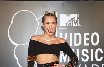 Odbili su je: Razuzdanu Miley Cyrus više ne žele u Vogueu
