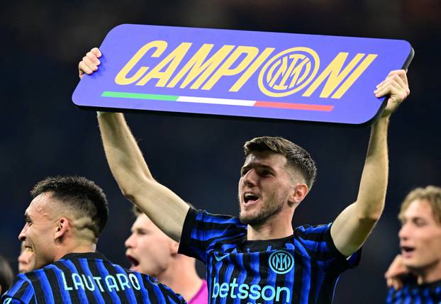 Serie A - Inter Milan v Parma