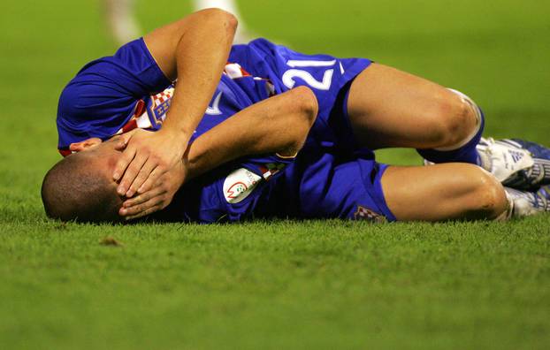 ARHIVA - 2006. Zagreb: Vatreni i "maksimirska krtica" srušili su Englesku 