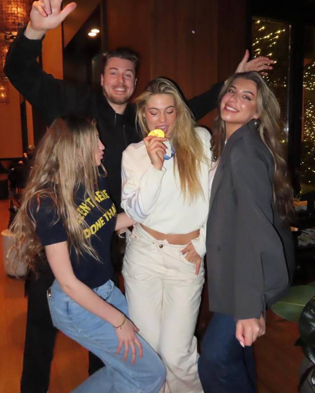 FOTO Vole bikinije i magnet su za obožavatelje: Sestre zlatne Jutte Leerdam postale senzacija