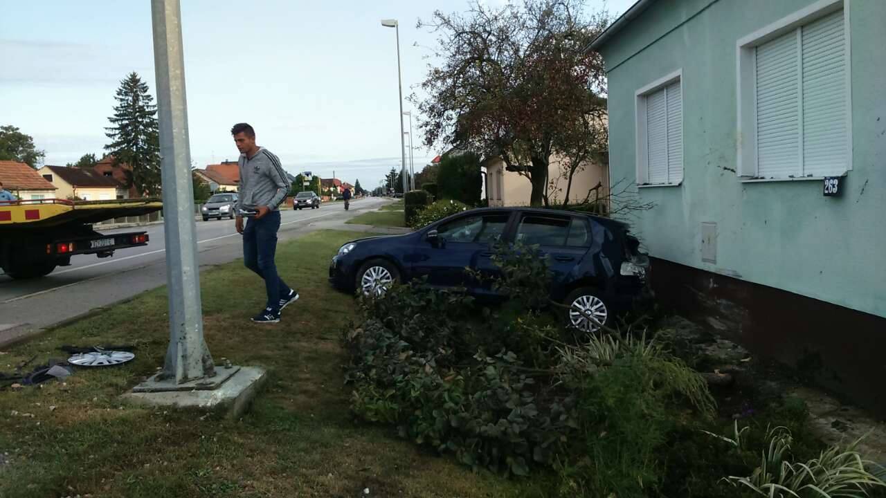 Uf, kad ti mama sazna: Napio se, nagazio i - zabio u kuću