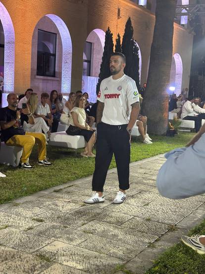 FOTO Skockani hajdukovci s ljepšim polovicama. Stigla je i olimpijska pobjednica iz Tokija