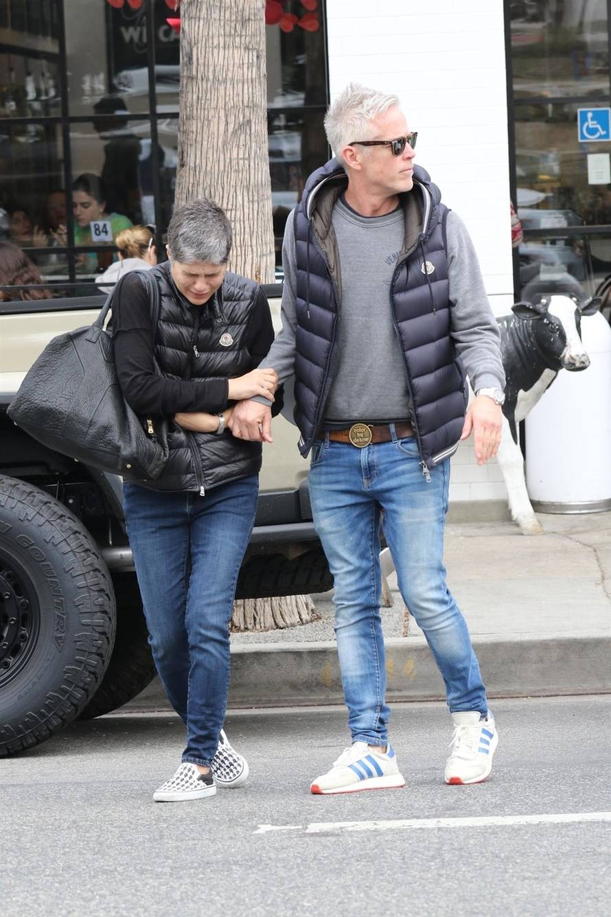 *EXCLUSIVE* Selma Blair is clearly in pain!