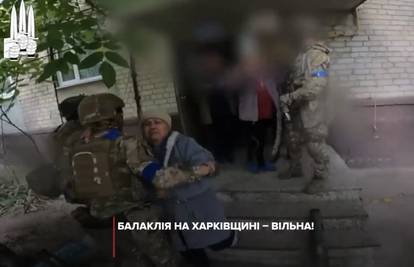 Pogledajte reakcije Ukrajinaca na oslobođenim teritorijima, bakica vojnicima nudila ručak