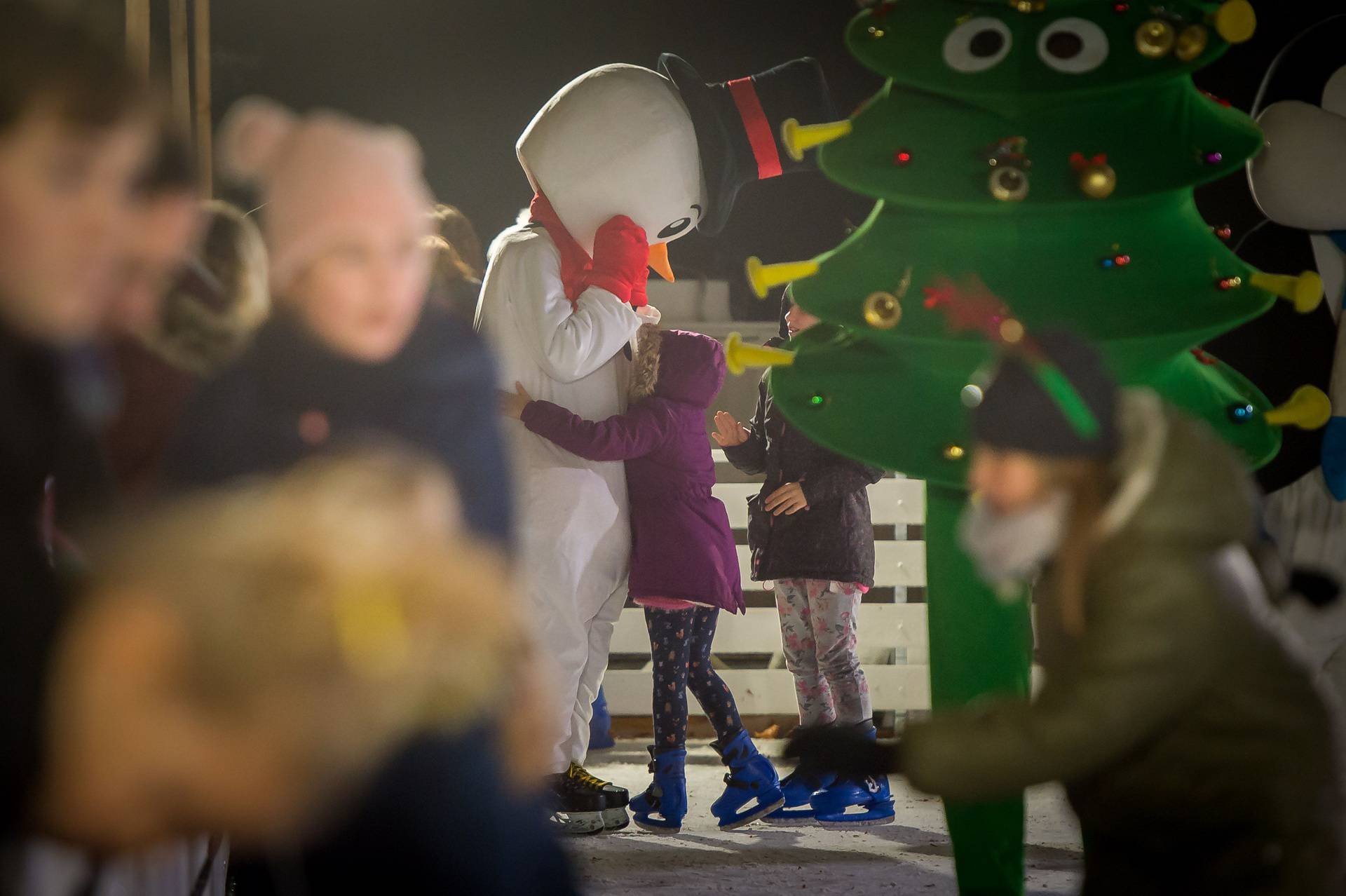 Giuliano i Zagrebačke pahuljice otvorili Advent u Samoboru