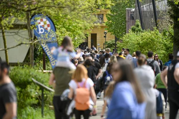 Zagreb: Podjela pisanica uz edukativni pogram za djecu u zoološkom vrtu