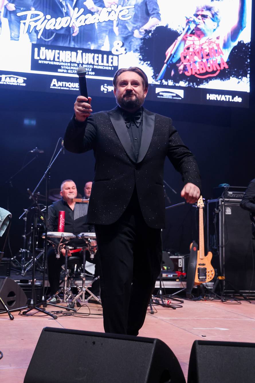 Frankfurt: Hrvatska noć u Suwag Energie Areni