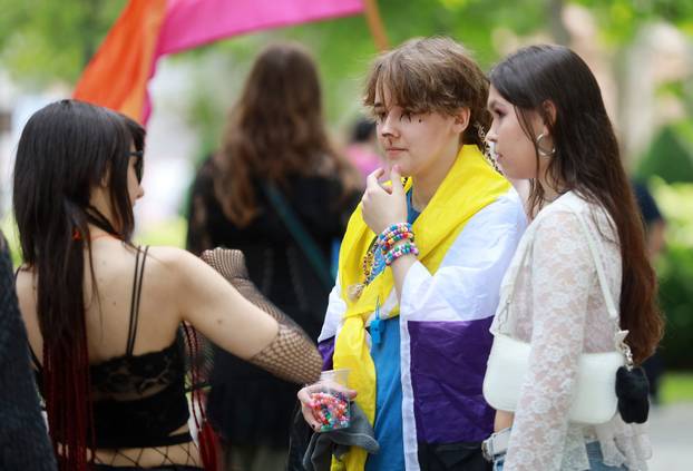 Zagreb: 25. Povorka ponosa LGBTIQ zajednice "Korak po korak, iskorak!"