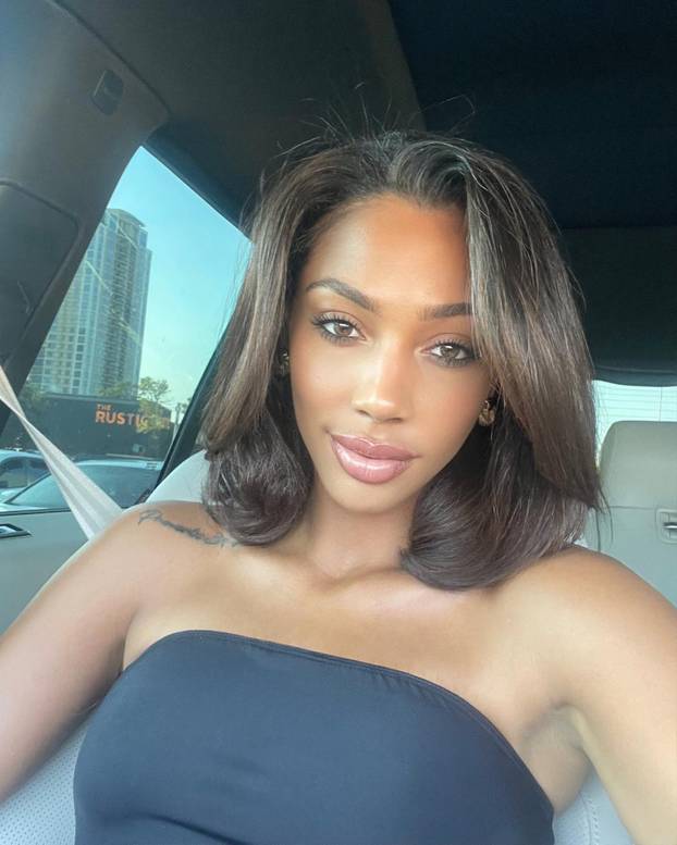 FOTO Košarkašica se skinula za Playboy, a karijera joj tone...