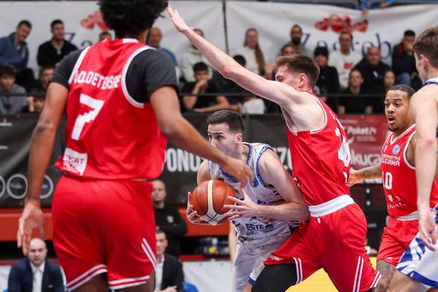 Zagreb: Susret Cibone i Pallacanestro Reggiana u 6. kolu FIBA Europa kupa