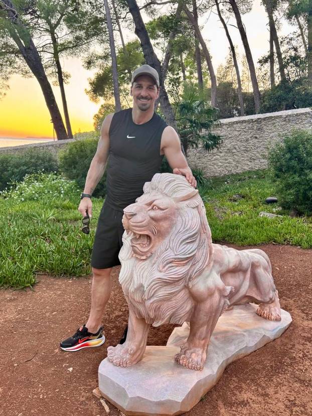 FOTO Ibrahimović ljetuje u ovoj raskošnoj vili na Lošinju: Ima privatnog chefa i batlera