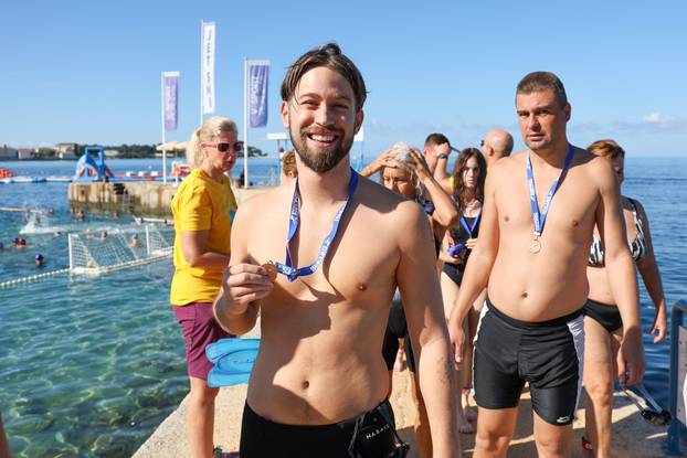 Održana plivačka manifestacija Porečki delfin