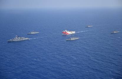Grčka ne želi pregovarati s Turskom dok ne povuče brod