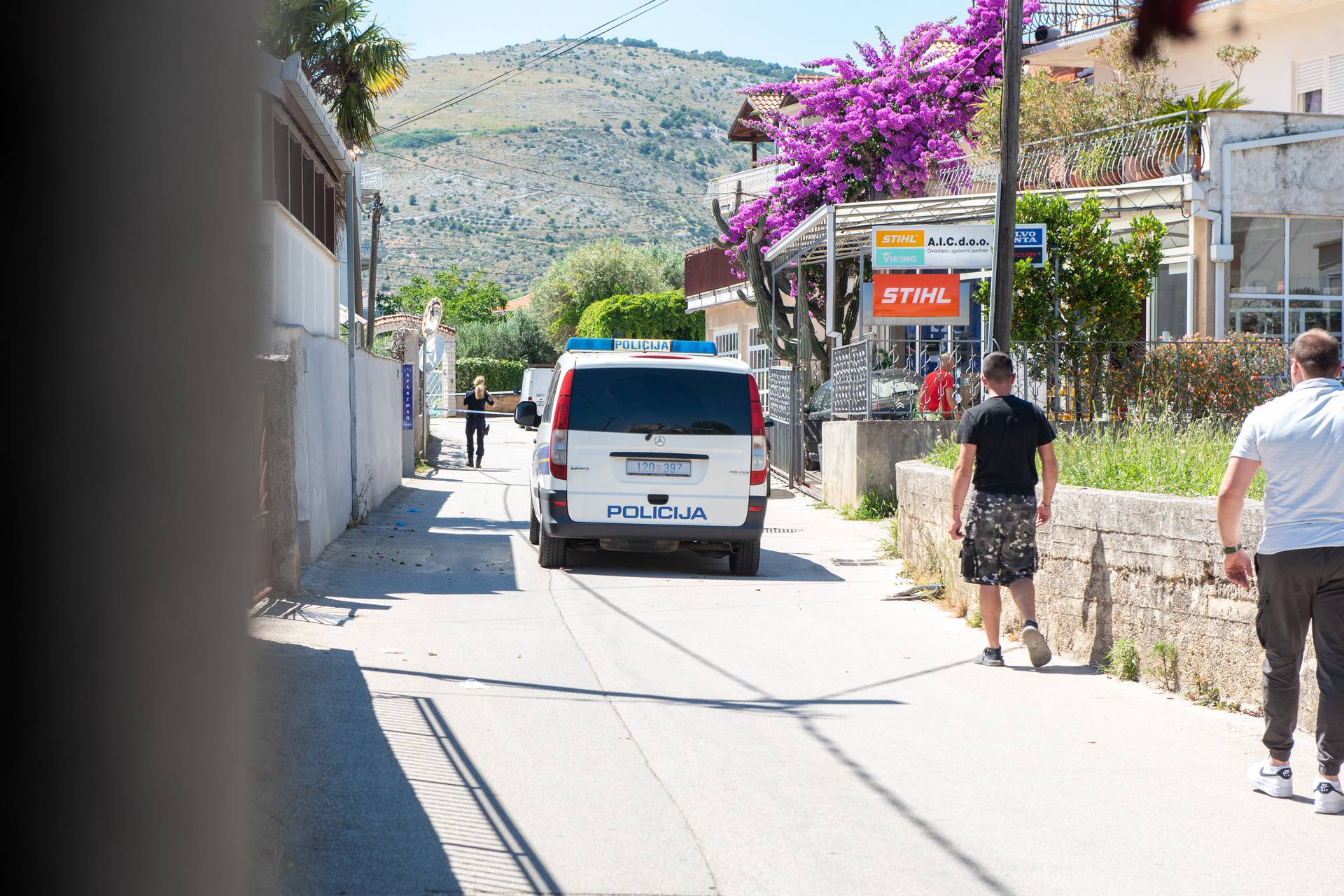 Trogir: Ulica u kojoj je napadač upucao muškarca u glavu i pobjegao