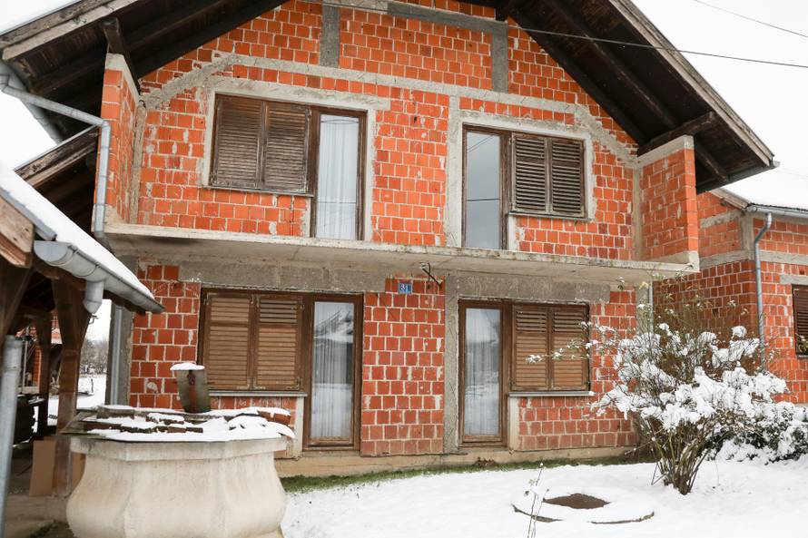 Žinić zatajio imanje u Glini: U imovinskoj kartici nije prijavio dio kuće, oranice, dvorišta...