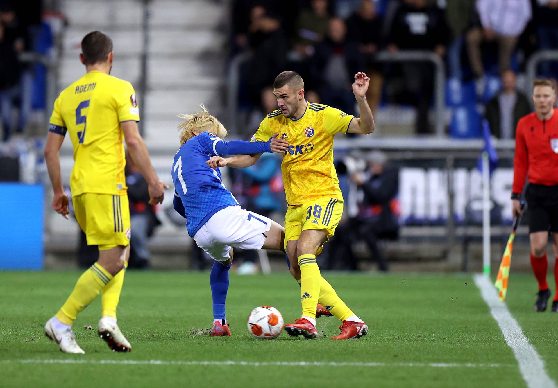 UEFA Europska liga, KRC Genk - GNK Dinamo