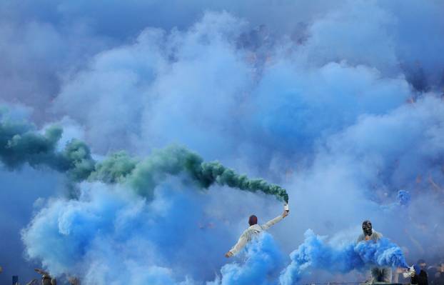 Osijek: Kohorta 'zapalila' tribine Gradskog vrta