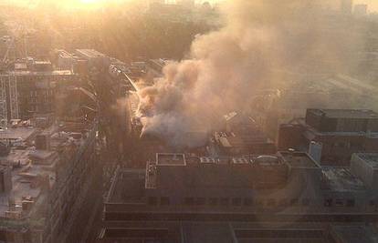 U Londonu gorjela zgrada suda, evakuirali 130 ljudi