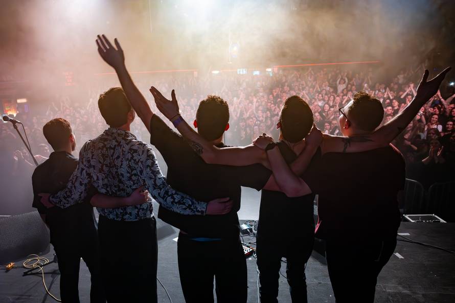 BluVinil svirkom na prepunom koncertu u Zagrebu predstavio album i najavio velike stvari