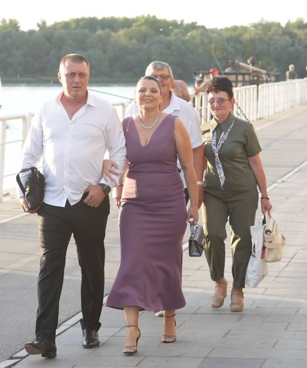 Beograd: Aleksandra Prijović i Filip Živojinović organiziraju proslavu krštenja i prvog rođendana kćeri Arije