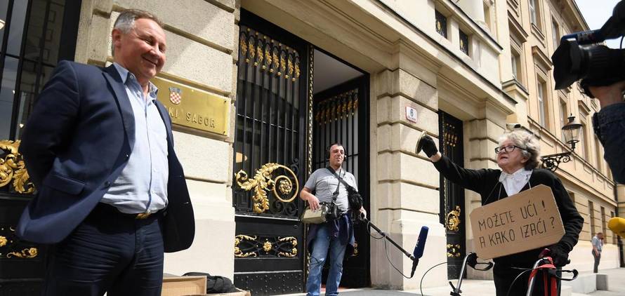 Višnja (74) 'oprala' Culeja: Ja sam protiv onih na pozicijama