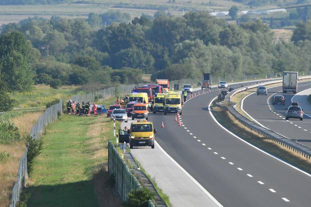 Teška nesreća na A4: Sletio autobus, više poginulih, veći broj teško ozlijeđenih