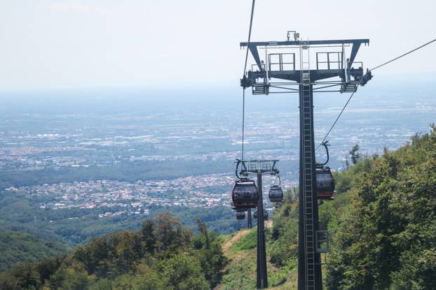 Zagreb: Vožnja žicarom na Sljeme