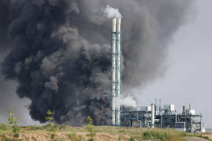 Cloud of smoke over Chempark Leverkusen
