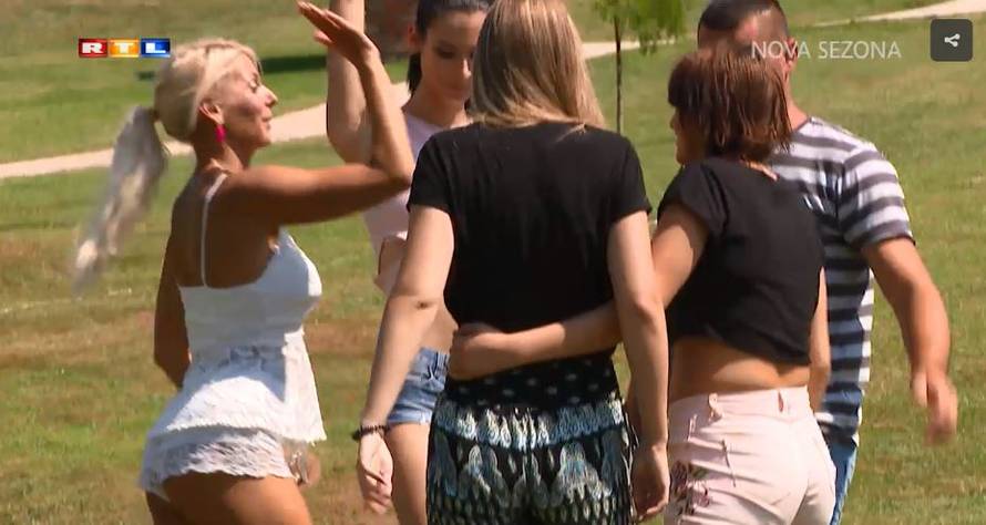 'Svi se žele slikati sa mnom, poput holivudske zvijezde sam'