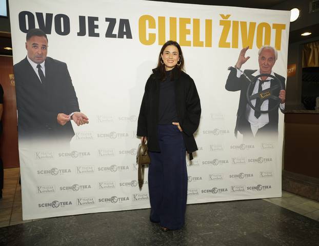 FOTO Brojna poznala lica stigla na premijeru novog hita Teatra Kerekesh: Evo tko je sve bio