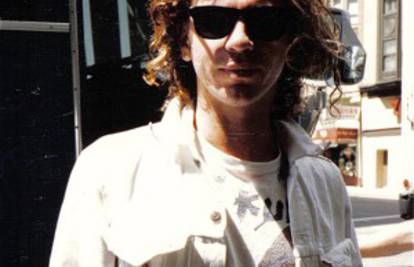 Michael Hutchence prije smrti očajnički tražio drogu u smeću