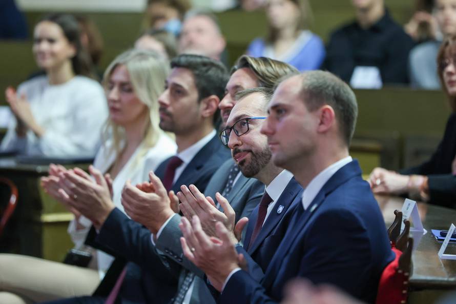 Zagreb: Dodjela nagrade Luka Ritz "Nasilje nije hrabrost" 