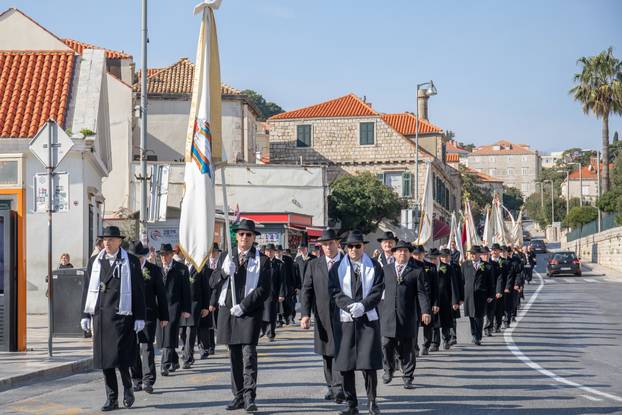 Dubrovnik: Spuštanjem barjaka sv. Vlaha i podizanjem državne zastave te misnim slavljem završila je ovogodišnja Festa svetog Vlaha