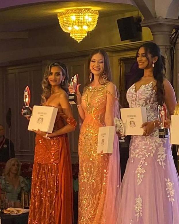 FOTO U Engleskoj pobijedio prvi AI klon misice! Jessica govori 150 jezika. Pljušte kritike...