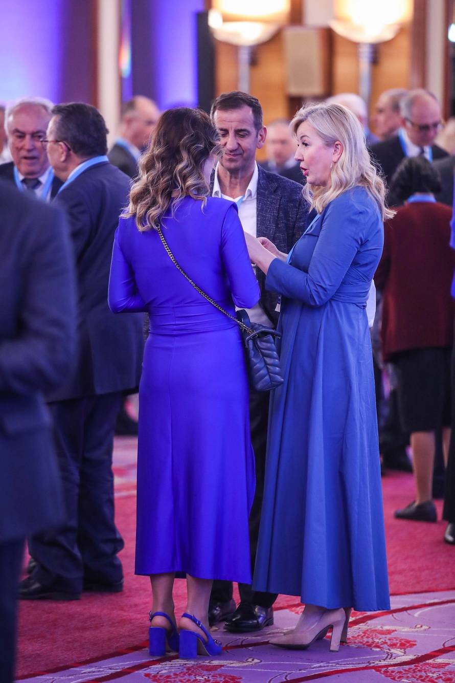 Zagreb: Do?ek izbornih rezultata u stožeru HDZ-a i partnera