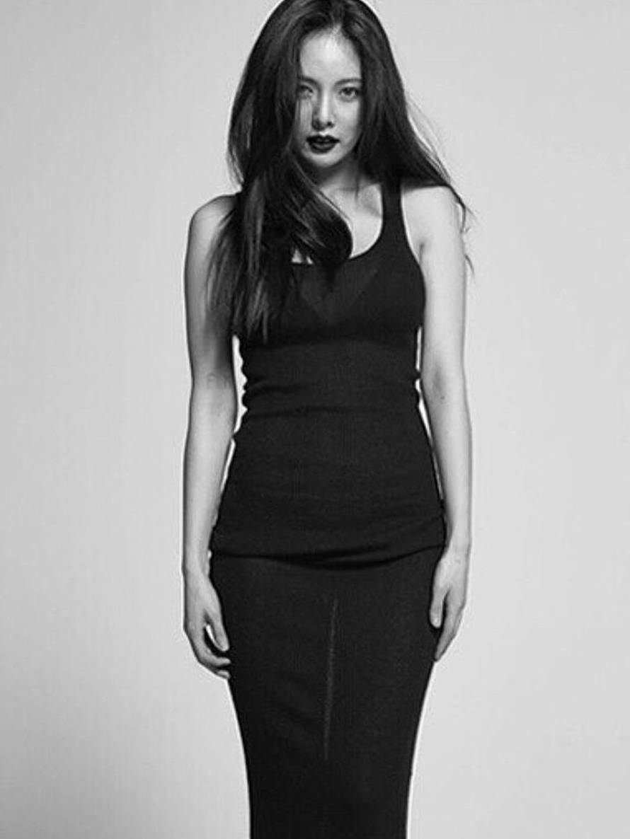 K-pop zvijezda smršavila 10 kg u mjesec dana pa se srušila na pozornici: 'Stvarno mi je žao...'