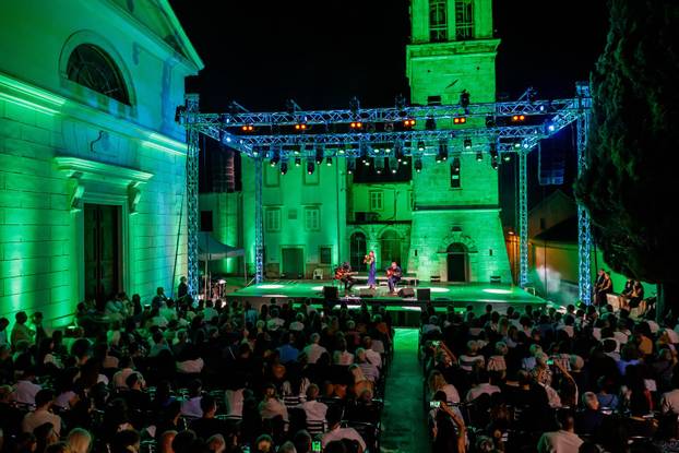 Vela Luka: Jazz večer na kojoj su nastupili Vlatko Stefanovski I Miroslav Tadić