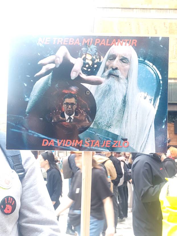 200 slika s masovnog prosvjeda