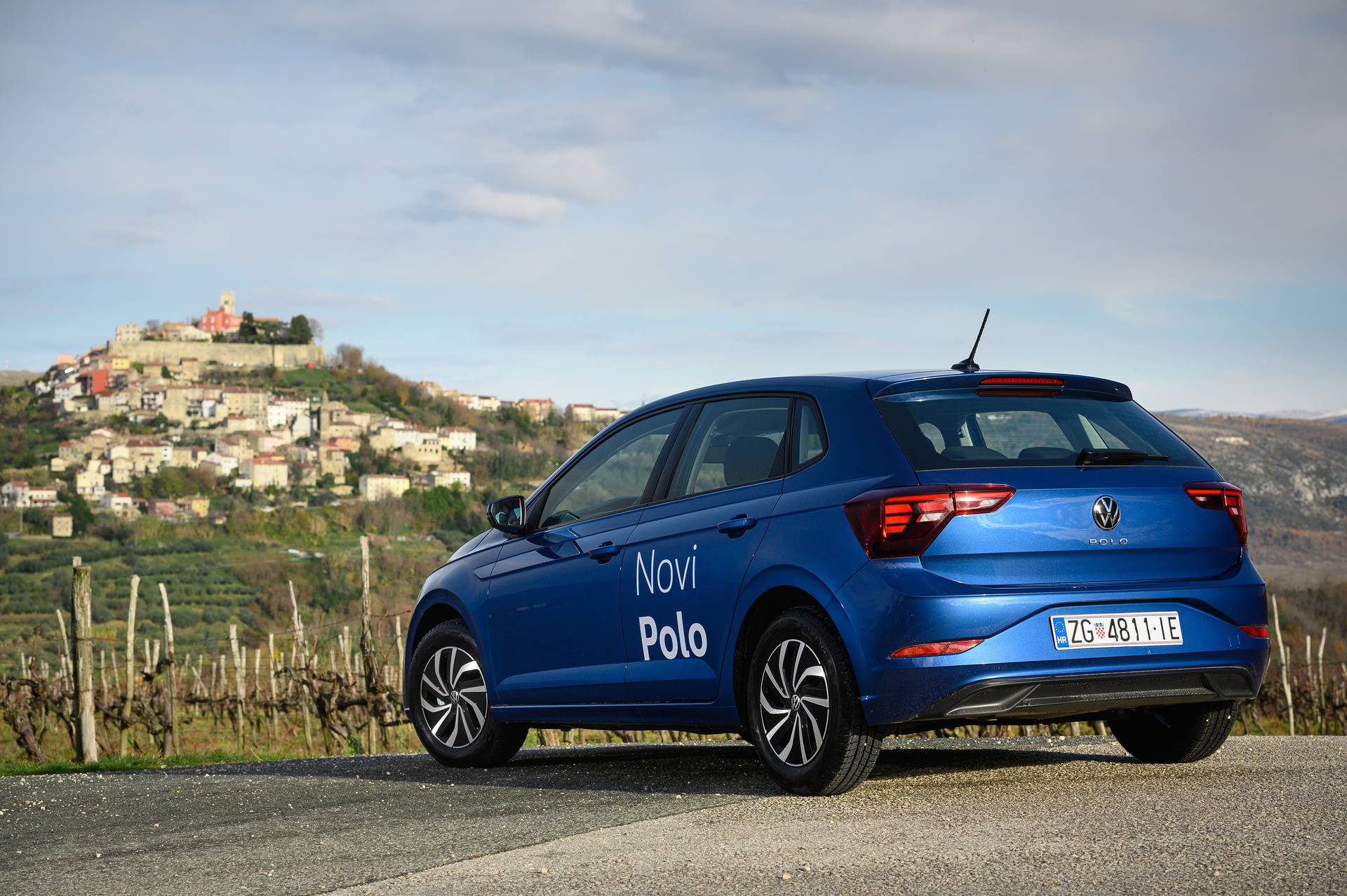 Novi Volkswagen Polo s velikim promjenama ide u smjeru Golfa