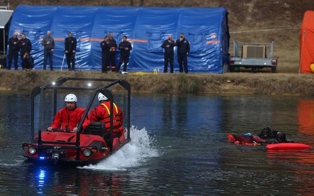 Plitvička jezera: Međunarodna vježba spašavanja na vodi "Plitvička jezera 2022."