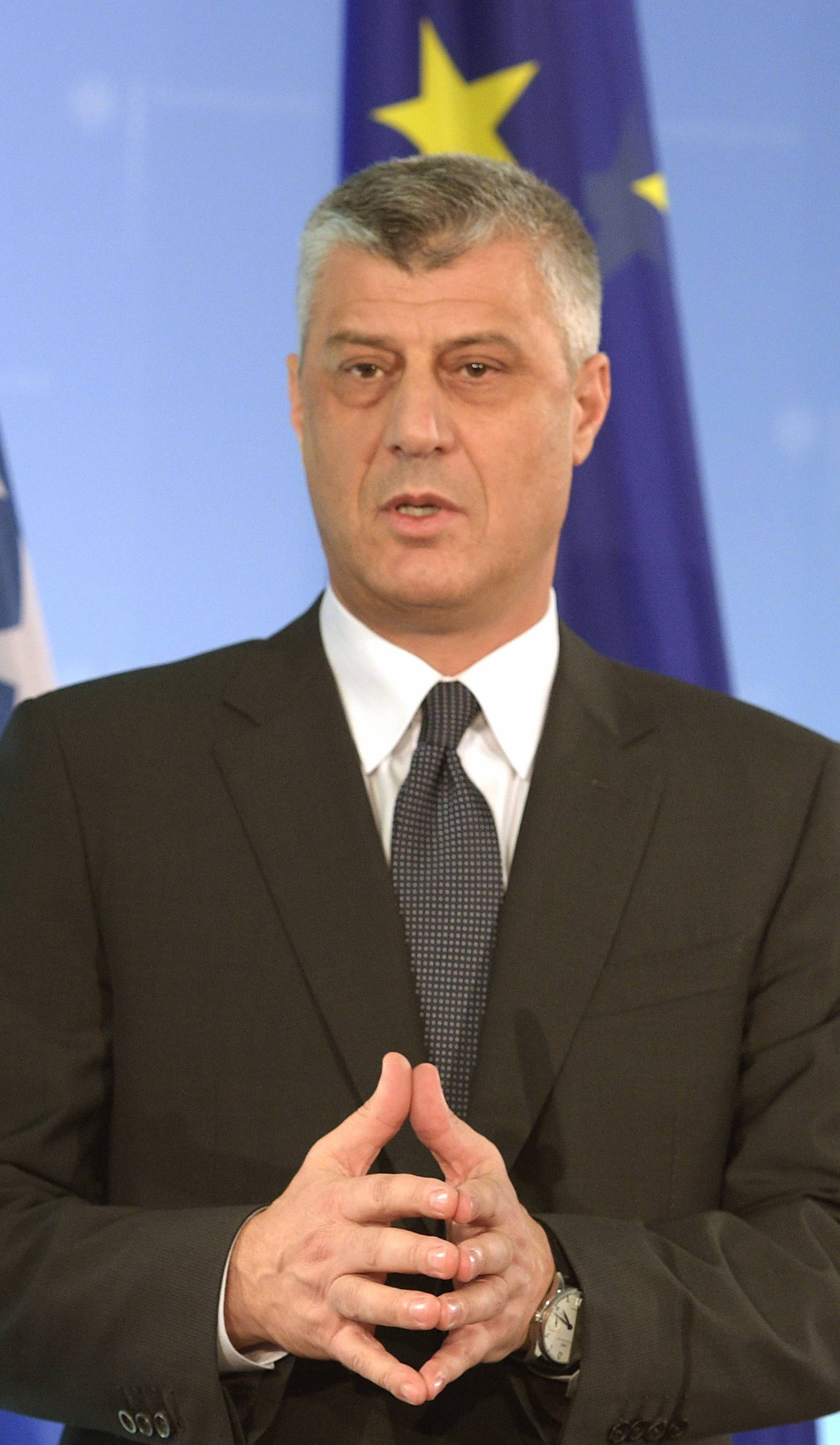 Bacili Molotovljev koktel na ured kosovskog predsjednika