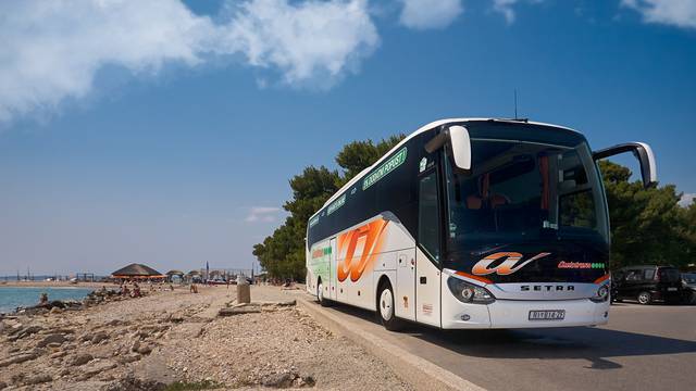 Autotransov autobus na Kvarnerskoj rivijeri